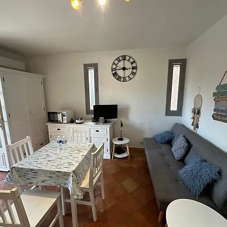 Apartament Superbe Emplacement , Terrasse Et Parking! Saint-Tropez
