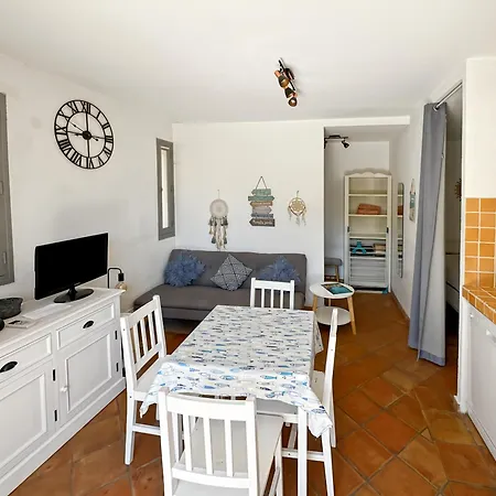 Διαμέρισμα Superbe Emplacement , Terrasse Et Parking!